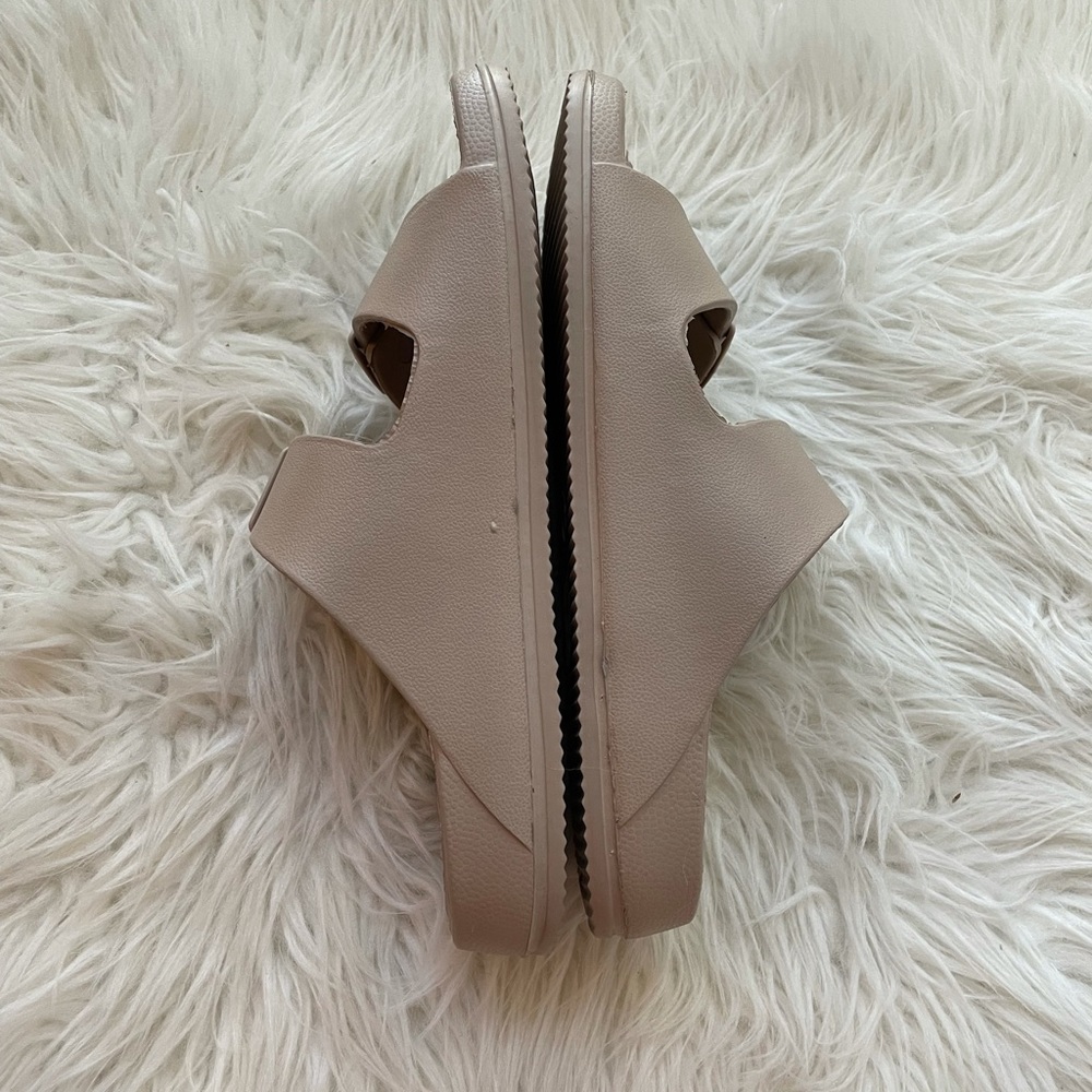 Dark Taupe Lightweight Footbed Sandals - Picture 6 of 14